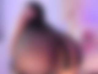 Live cam show with Meredith Rose - Oil on Soda Cam