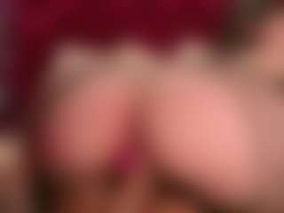 MilaHal's Live Sex Cam Show