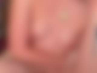 MilaHal's Live Sex Cam Show
