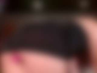 MilaHal's Live Sex Cam Show