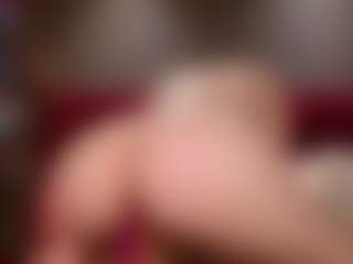 MilaHal's Live Sex Cam Show