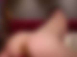 MilaHal's Live Sex Cam Show