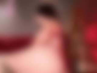 Live cam show with MilaHal - Flashing on madthumbs