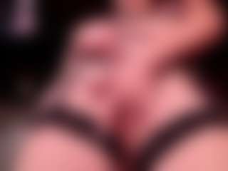 MilaHal's Live Sex Cam Show