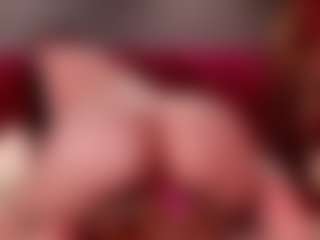 Live cam show with MilaHal - Skinny Teen (18+) on Camsoda