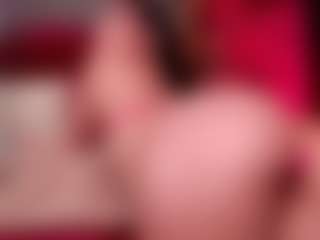 Live cam show with MilaHal - Oil on Camsoda