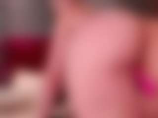Live cam show with MilaHal - Brown Hair on Camsoda
