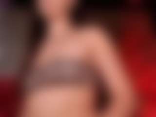 Live cam show with MilaHal - Control on AdultVida.com