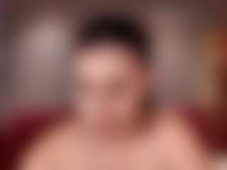 Live cam show with MilaHal - Cute on TeamSkeetLive