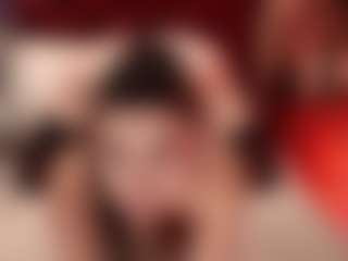 Live cam show with MilaHal - Petite on Hubzter Live