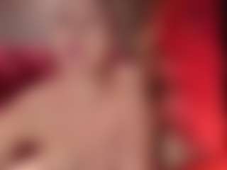 MilaHal's Live Sex Cam Show
