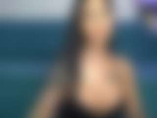 Live cam show with SinfulStar - Brown Hair on fuklive.com