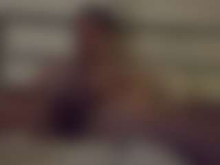 NaughtyForties's Live Sex Cam Show