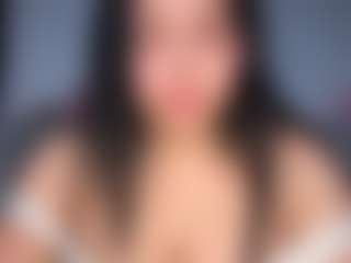 Ellaq's Live Sex Cam Show