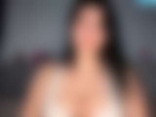Ellaq's Live Sex Cam Show