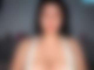 Ellaq's Live Sex Cam Show