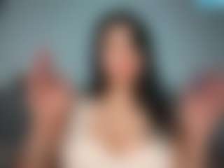 Ellaq's Live Sex Cam Show