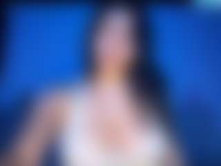 Ellaq's Live Sex Cam Show