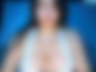 Ellaq's Live Sex Cam Show