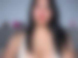 Ellaq's Live Sex Cam Show
