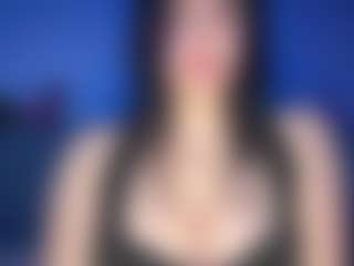 Live cam show with Ellaq - Full Nudity on Uber Horny