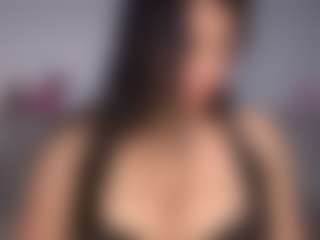 Ellaq's Live Sex Cam Show