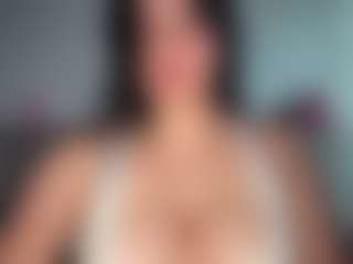 Ellaq's Live Sex Cam Show