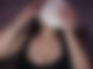 Ellaq's Live Sex Cam Show