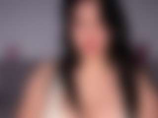 Ellaq's Live Sex Cam Show