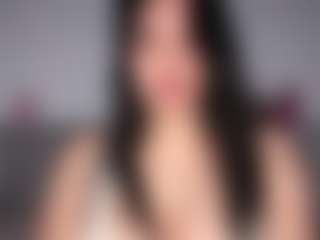Ellaq's Live Sex Cam Show