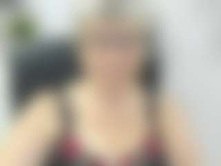 IrisLust's Live Sex Cam Show
