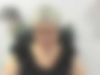 IrisLust's Live Sex Cam Show