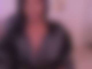 Live cam show with Savannah Storm - Ebony on CamwithHer | colombia