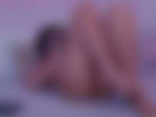 SophieeRain's Live Sex Cam Show