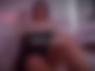 SophieeRain's Live Sex Cam Show
