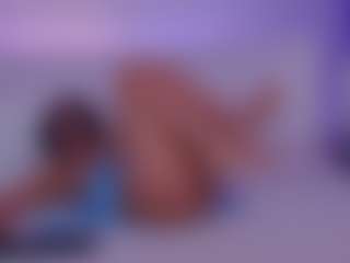 SophieeRain's Live Sex Cam Show