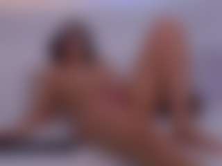 SophieeRain's Live Sex Cam Show