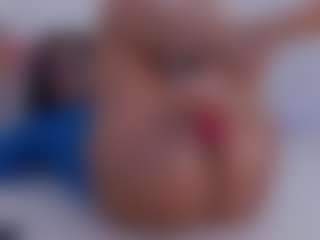SophieeRain's Live Sex Cam Show