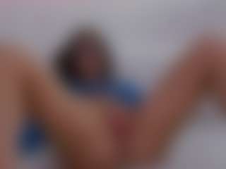 SophieeRain's Live Sex Cam Show