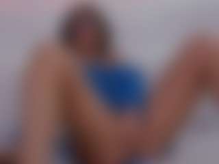 Live cam show with SophieeRain - Femdom on eurowanks.com