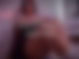 Live cam show with SophieeRain - Femdom on LiveSexCams6
