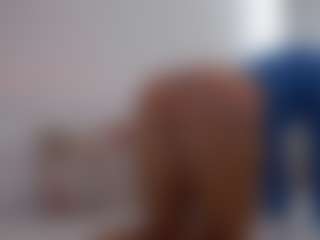Live cam show with SophieeRain - Femdom on Latina Girls