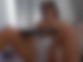 Live cam show with SophieeRain - Asshole Brown Hair on livesuperchat.net