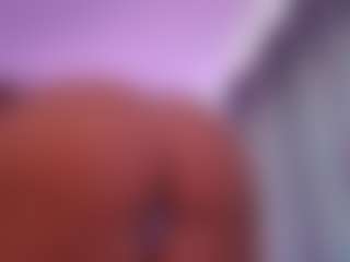 Live cam show with SophieeRain - Full Nudity on Instabang