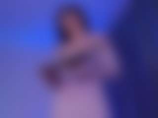 Live cam show with SophieeRain - Brown Hair on Streamer API