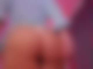 Live cam show with SophieeRain - Role Play on madthumbs