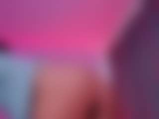 SophieeRain's Live Sex Cam Show