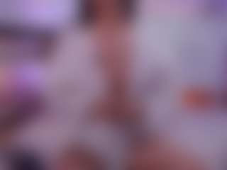 SophieeRain's Live Sex Cam Show