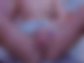 SophieeRain's Live Sex Cam Show