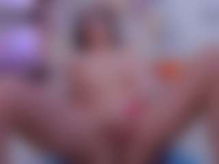 SophieeRain's Live Sex Cam Show